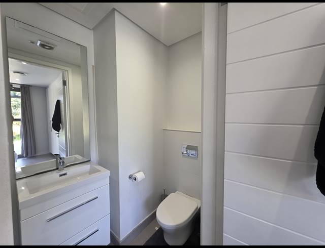 2 BEDROOM APARTMENT FOR SALE IN SIBAYA PRECINCT